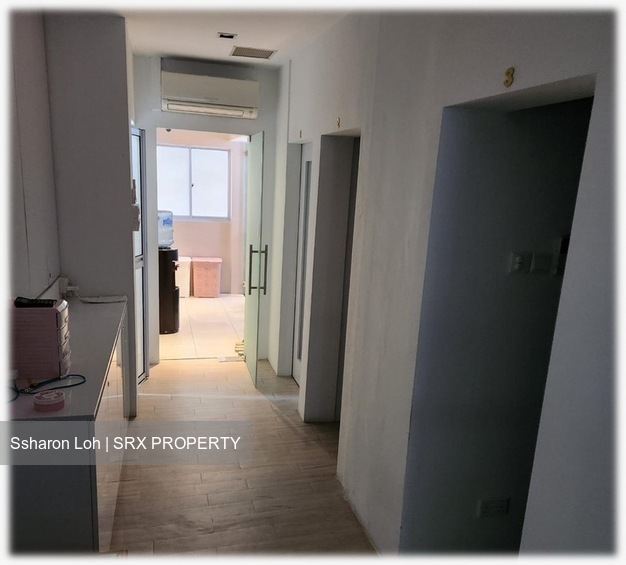 722 Ang Mo Kio Avenue 8 (D20), Shop House #575089781